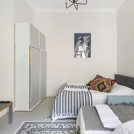 Design District Loft For 6 Kruununhaka Travellers Lägenhet Helsingfors